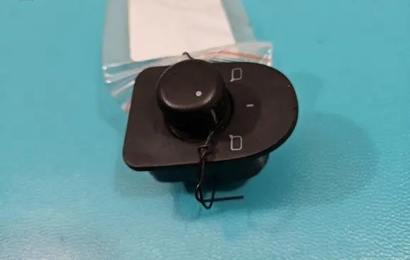Electric window control switch