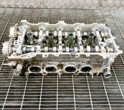 Engine head