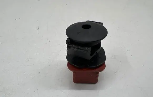 Mercedes-Benz E W214 Radiator mount bracket A0009912595