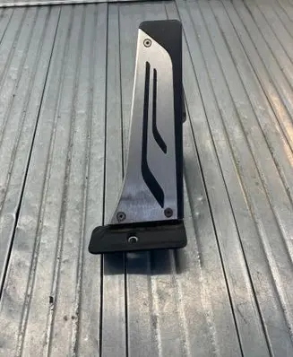 BMW X5 F15 Accelerator throttle pedal 6853175 12037313 6PV01043533