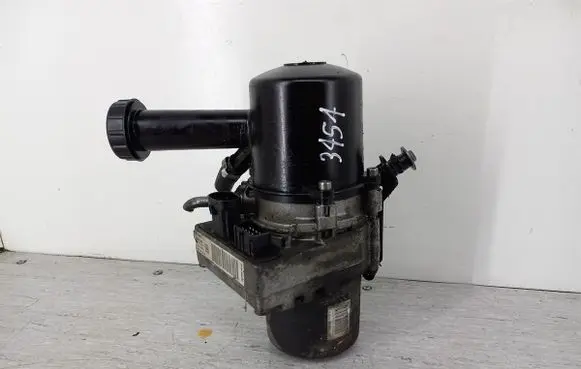 Peugeot 407 Power steering pump 