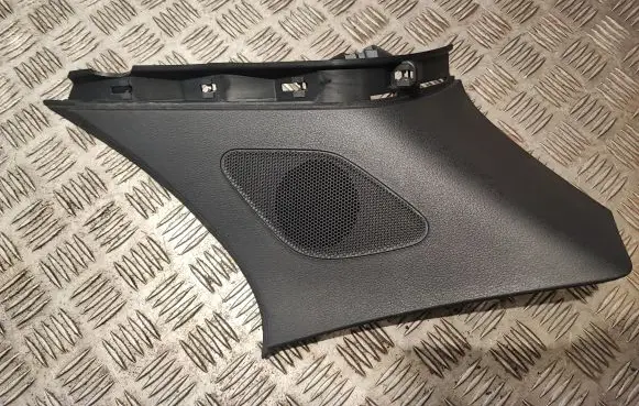 (B) pillar trim (top)