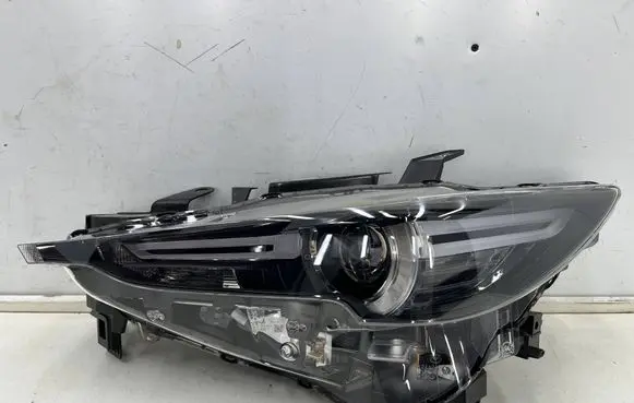 Mazda CX-5 II Headlight/headlamp kb8p51040