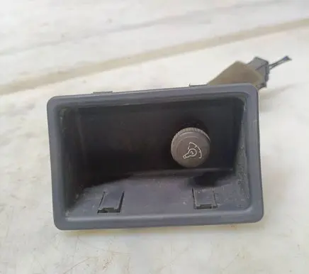 Hyundai Galloper Interior lighting switch 