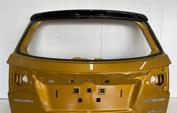 Suzuki Vitara (LY) Truck tailgate 0Z0S