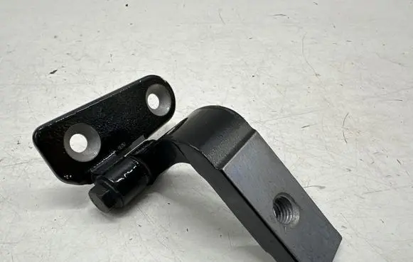 BMW X7 G07 Rear door lower hinge