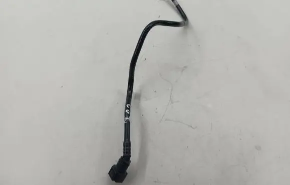 Seat Arona Fuel line pipe 1058836