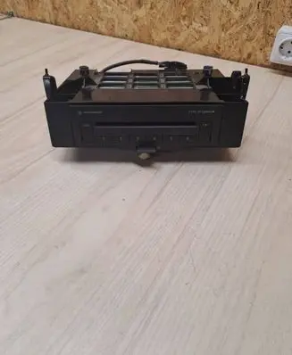 Volkswagen PASSAT B6 CD/DVD changer 3C1857285 T0024281