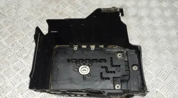 Volvo XC60 Battery tray 31294078