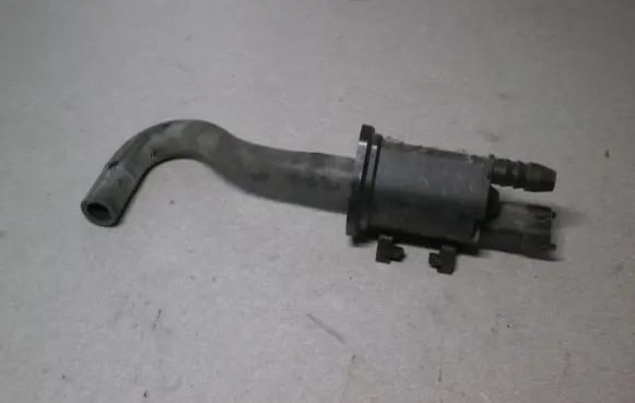 Vacuum valve