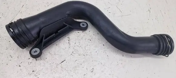 Audi A3 S3 8P Air intake hose/pipe 1K0145762P