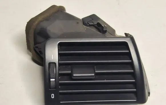 BMW 3 E46 Dashboard side air vent grill/cover trim 369801