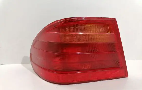 Mercedes-Benz E W210 Rear/tail lights A210820016 197041L