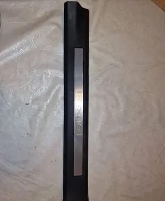 Lexus RX 450H Side skirt front trim 679100E040