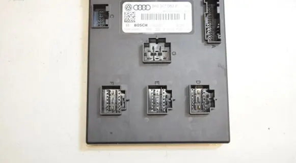 Audi A4 S4 B8 8K Comfort/convenience module 8K0907063P
