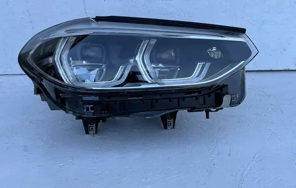 BMW X3 G01 Headlight/headlamp 8739654