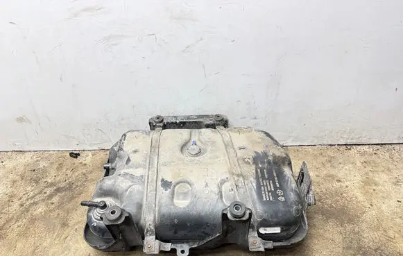 Jeep Grand Cherokee AdBlue liquid reservoir P52030435AD TM93J193630261