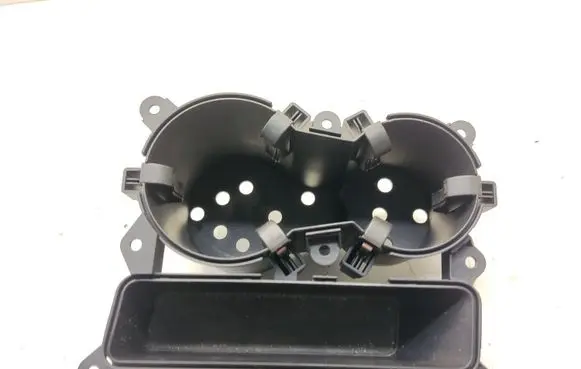 Cup holder front