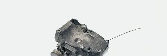 Audi A4 S4 B6 8E 8H Engine mounting bracket 038260885C