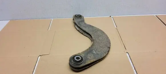 Ford Focus ST Rear suspension control arm AV615500