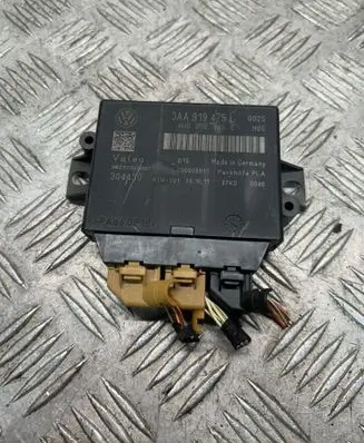 Volkswagen Touran II Parking PDC control unit/module 3AA919475L 4H0919475E