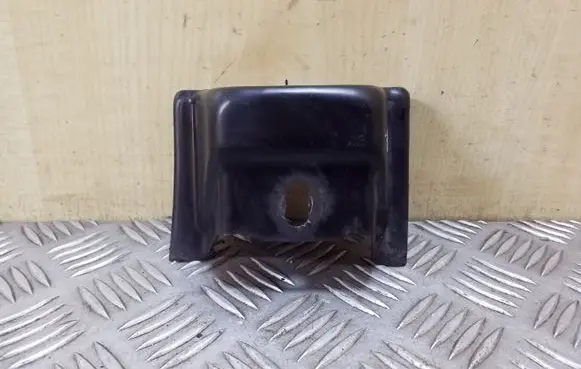Volkswagen Transporter - Caravelle T5 Radiator support slam panel bracket 
