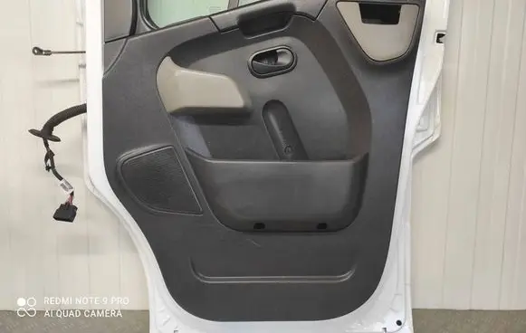 Renault Master III Front door card panel trim BOCZEKDRZWIPRAWY