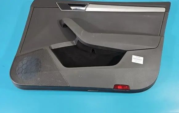 Skoda Superb B8 (3V) Front door card panel trim 3V1867012 IMPRK1607523