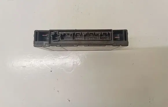 Lexus IS III XE30 Fuse module 8264453010B