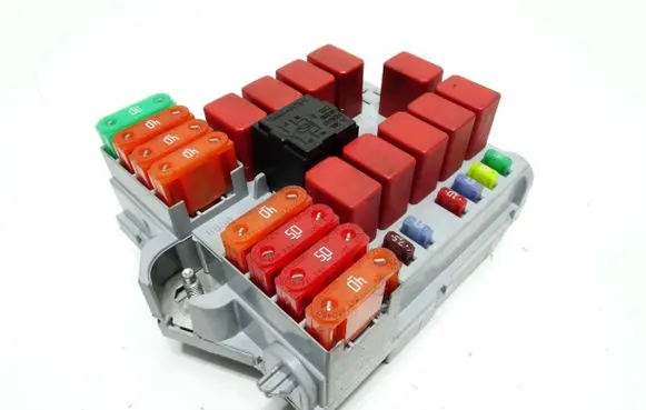 Fiat Ducato Fuse module 1398646080