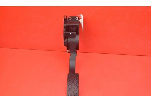 Volkswagen Polo IV 9N3 Accelerator throttle pedal 6Q1721503F