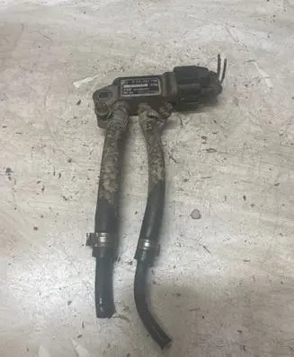 Opel Zafira B Exhaust gas pressure sensor 0281002784 55200301 0512162FB1