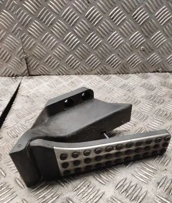 Mercedes-Benz GLK (X204) Accelerator throttle pedal a2043000504