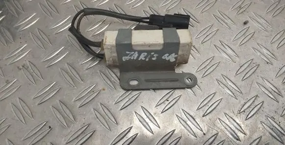 Toyota Yaris Coolant fan relay 2468106110