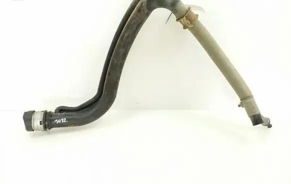 Toyota Corolla Verso AR10 Fuel tank filler neck pipe 772100F020