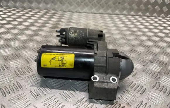 BMW X1 E84 Starter motor 7801203