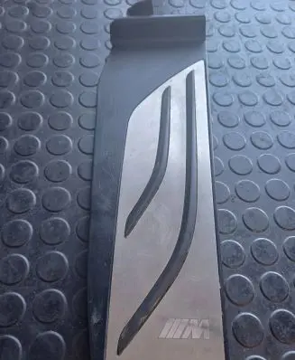 BMW 4 F32 F33 Foot area side trim 51164310