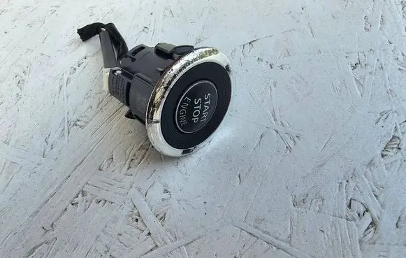Nissan Qashqai Engine start stop button switch 285903JA0A