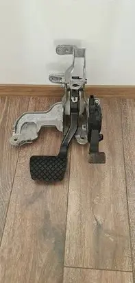 Audi A6 C7 Brake pedal 4G1723117 2000000401836