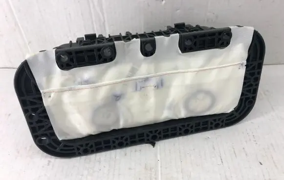 BMW X3 G01 Passenger airbag 6848581
