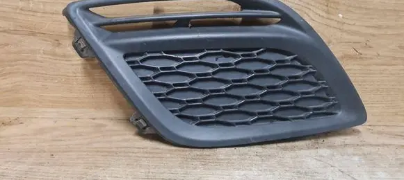 Volvo XC60 Front bumper lower grill 31290658