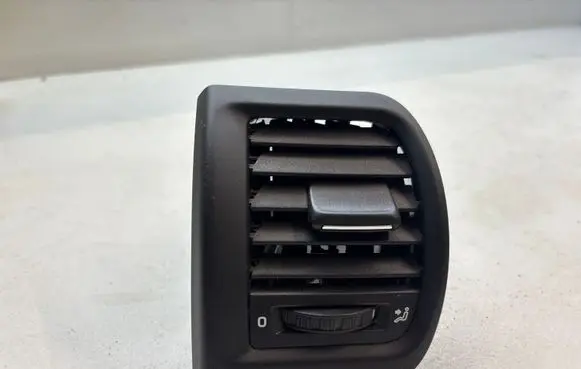 Skoda Fabia Mk2 (5J) Dashboard side air vent grill/cover trim 5J0819701 14023