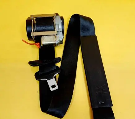 Peugeot 206 Front seatbelt 804889AA