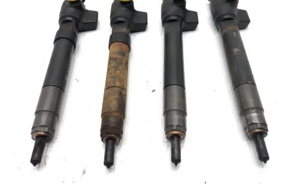 Peugeot 508 II Fuel injectors set 9674984080