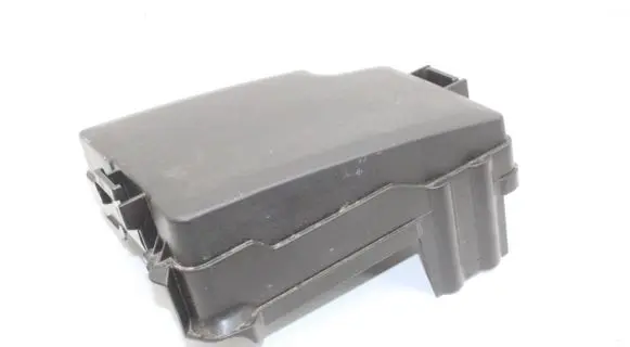 Hyundai Ioniq Fuse box cover 91950G7865