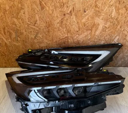 Toyota C-HR II Headlights/headlamps set 81110F424000