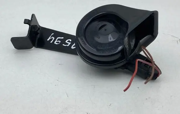Audi A7 S7 4G Horn signal 4G8951229B