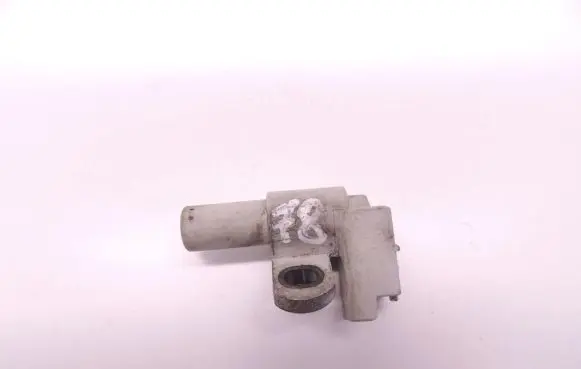 Volvo V50 Camshaft speed sensor 9665443580 D78