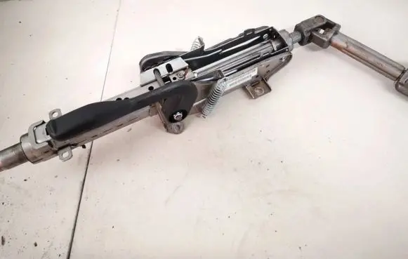 Steering wheel axle