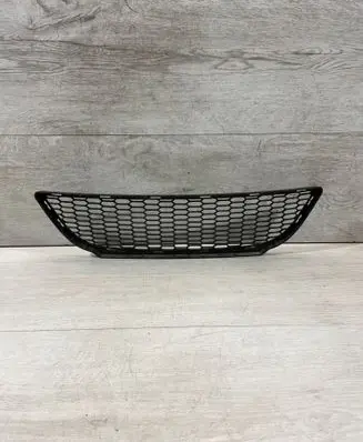 BMW 3 E90 E91 Front bumper lower grill 7906494